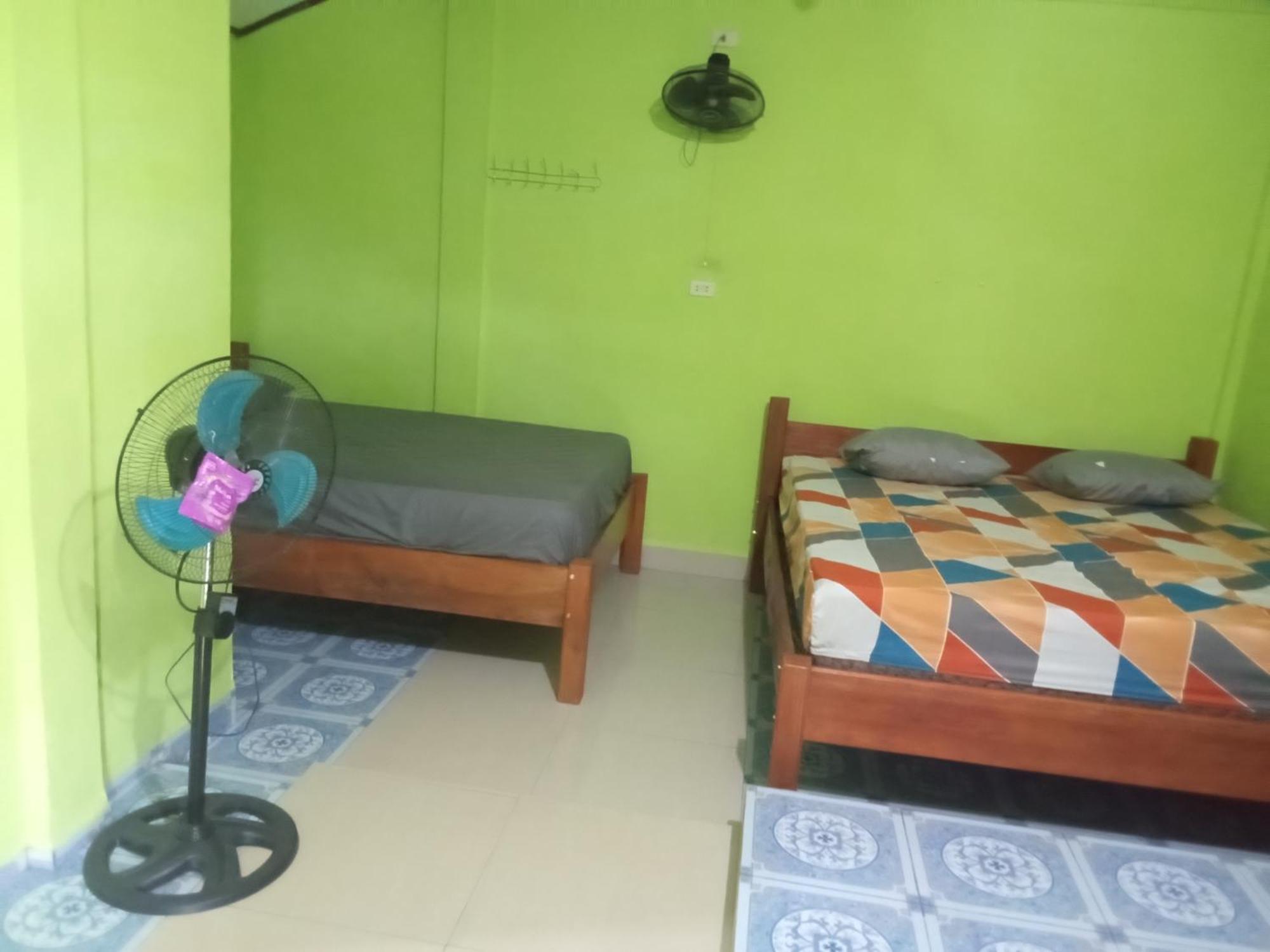 Hostel Jungle treking Bukit Lawang Exterior foto
