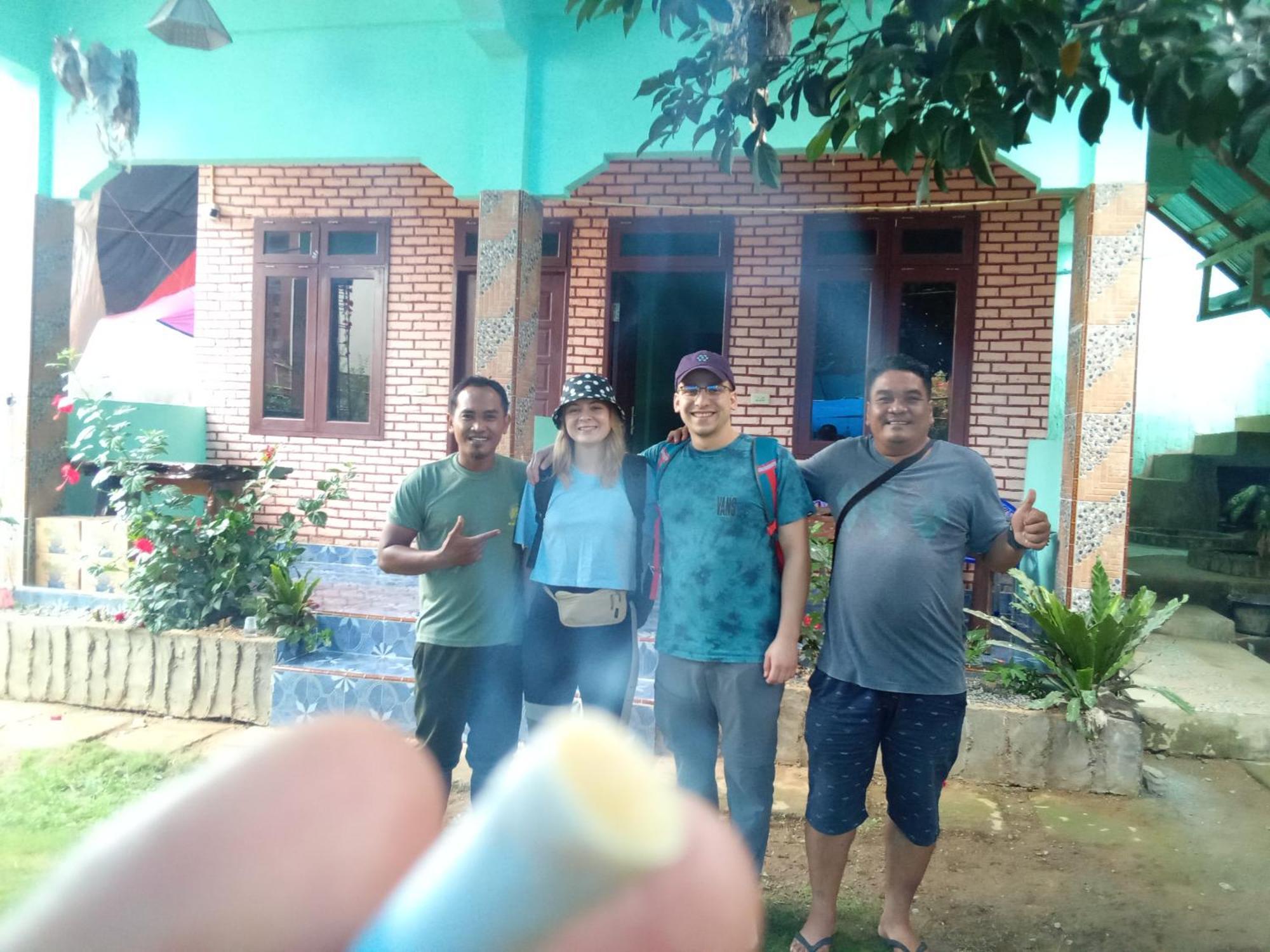 Hostel Jungle treking Bukit Lawang Exterior foto
