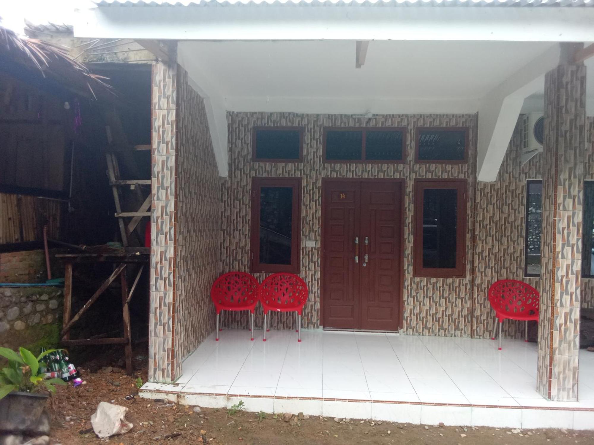 Hostel Jungle treking Bukit Lawang Exterior foto